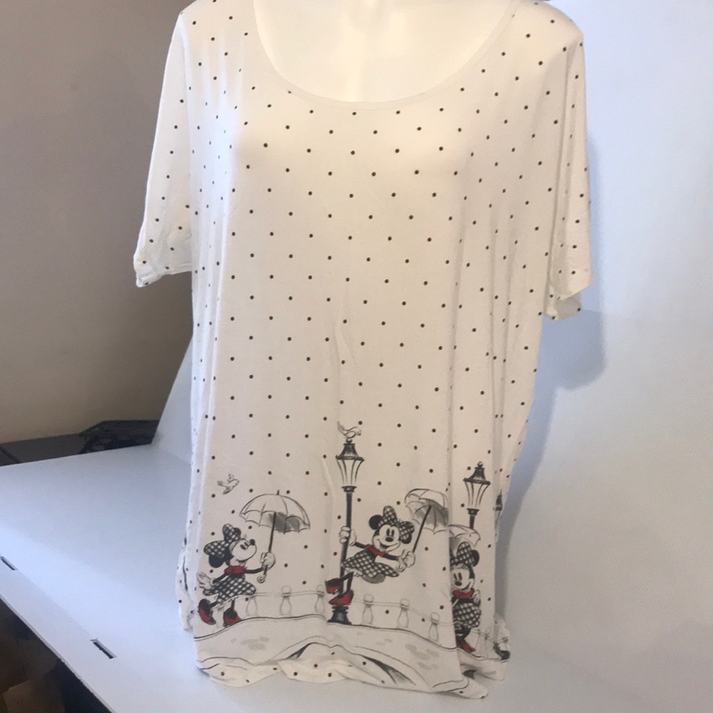 🐶Mickey & Minnie top pre owned SZ XL